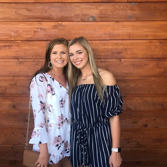 Meet your Posher, Paige - Picture 1 of 1